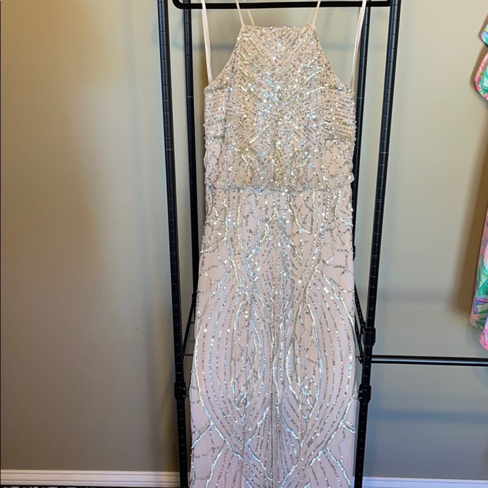 🤍 Adrianna Papell Blush Beaded Gown 🤍